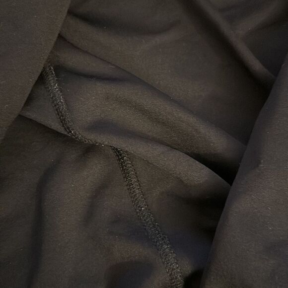 Alala Jacket SMALL great condition worn a few times. Black jacket - Picture 3 of 7